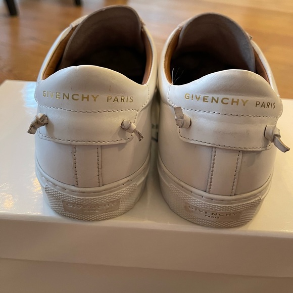 Givenchy Urban Sneakers - Picture 5 of 12
